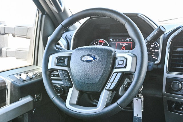2022 Ford F-550SD Lariat DRW