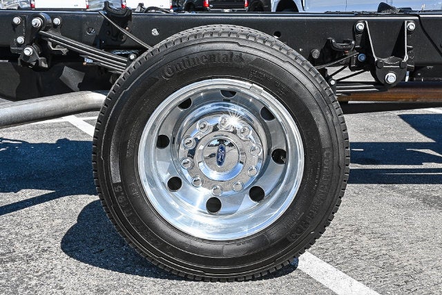 2022 Ford F-550SD Lariat DRW