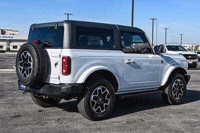 2023 Ford Bronco Base