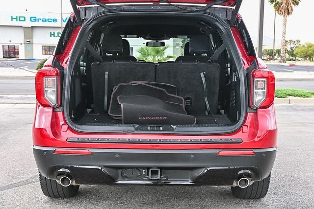 2023 Ford Explorer ST-Line