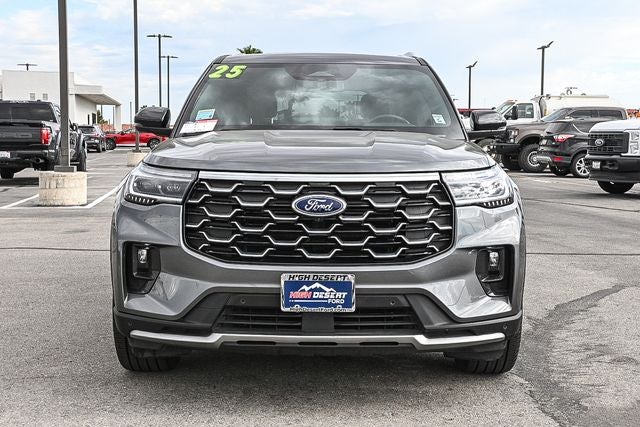 2025 Ford Explorer Platinum