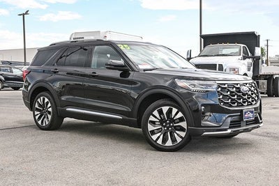 2025 Ford Explorer Platinum