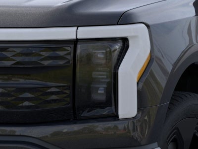 2025 Ford F-150 Lightning Platinum