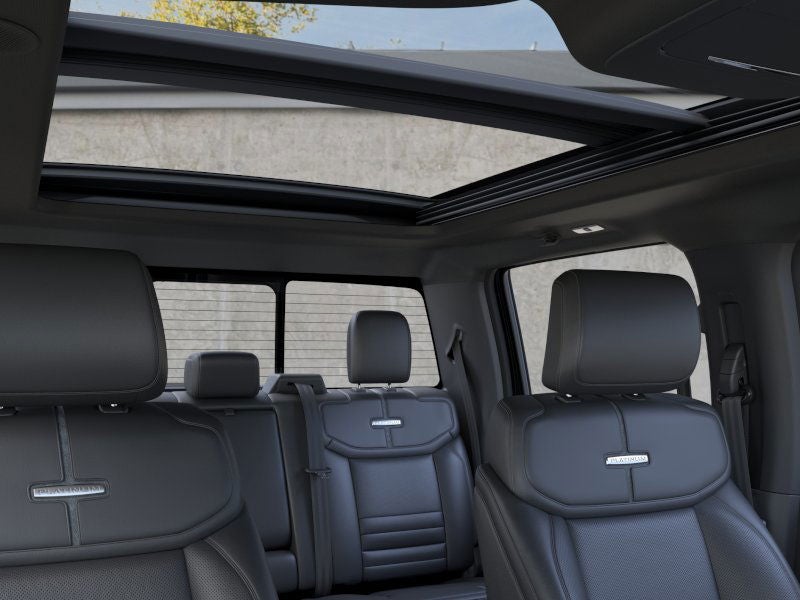 2025 Ford F-150 Lightning Platinum