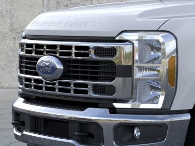 2026 Ford Super Duty F-350 SRW F-350® XLT