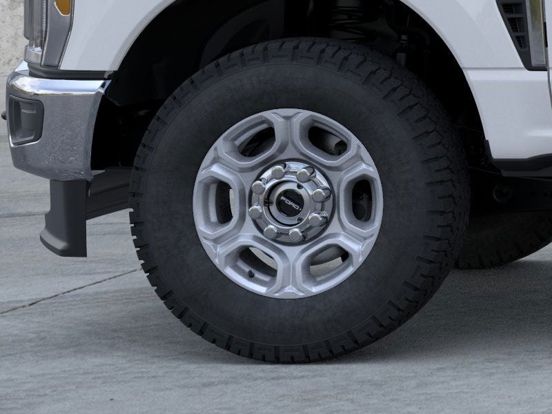 2026 Ford Super Duty F-350 SRW F-350® XLT