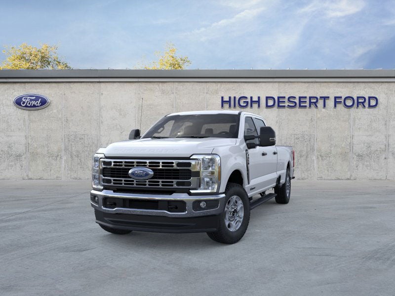 2026 Ford Super Duty F-350 SRW F-350® XLT