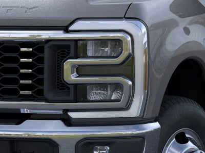 2025 Ford Super Duty F-350 DRW LARIAT