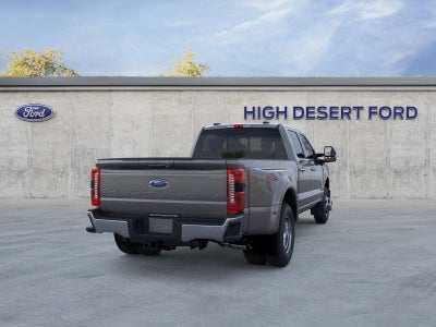 2025 Ford Super Duty F-350 DRW LARIAT