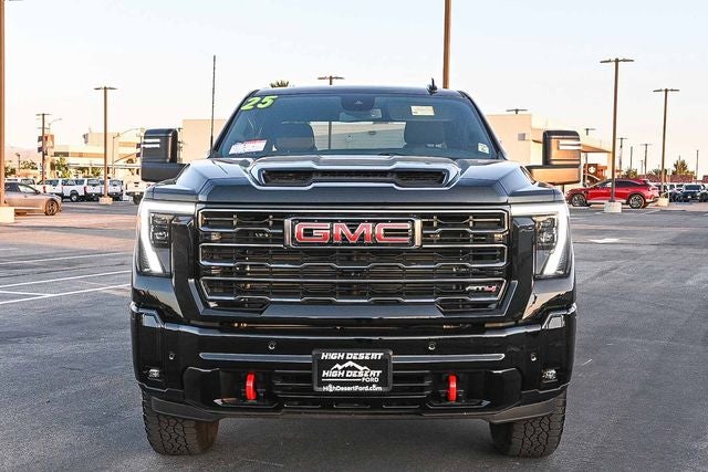 2025 GMC Sierra 2500HD AT4