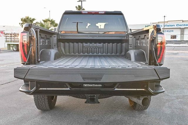 2025 GMC Sierra 2500HD AT4