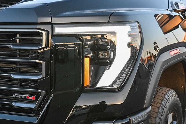 2025 GMC Sierra 2500HD AT4