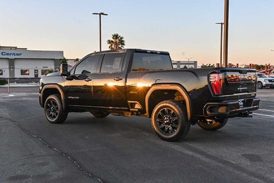 2025 GMC Sierra 2500HD AT4