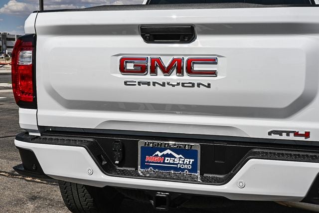 2024 GMC Canyon AT4