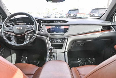 2022 Cadillac XT5 Premium Luxury