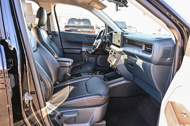 2025 Ford Maverick Lobo Standard