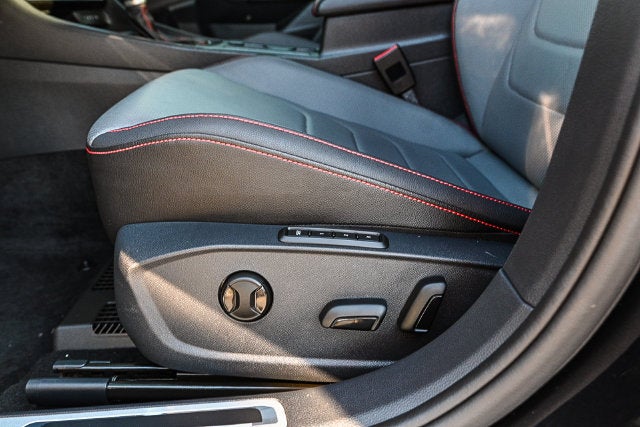 2025 Volkswagen Jetta GLI 2.0T Autobahn