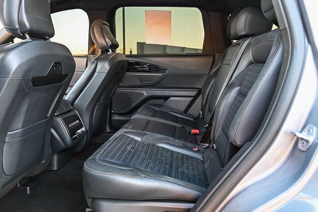 2024 Lincoln Nautilus Reserve