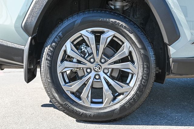 2023 Toyota RAV4 Hybrid XLE Premium