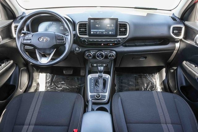 2025 Hyundai Venue SEL