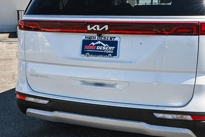 2023 Kia Carnival EX