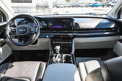 2023 Kia Carnival EX