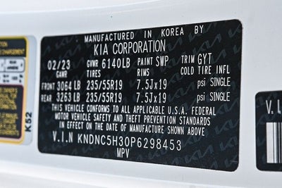 2023 Kia Carnival EX